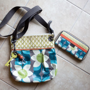 Fossil Key Per Gray Floral Crossbody & Wallet